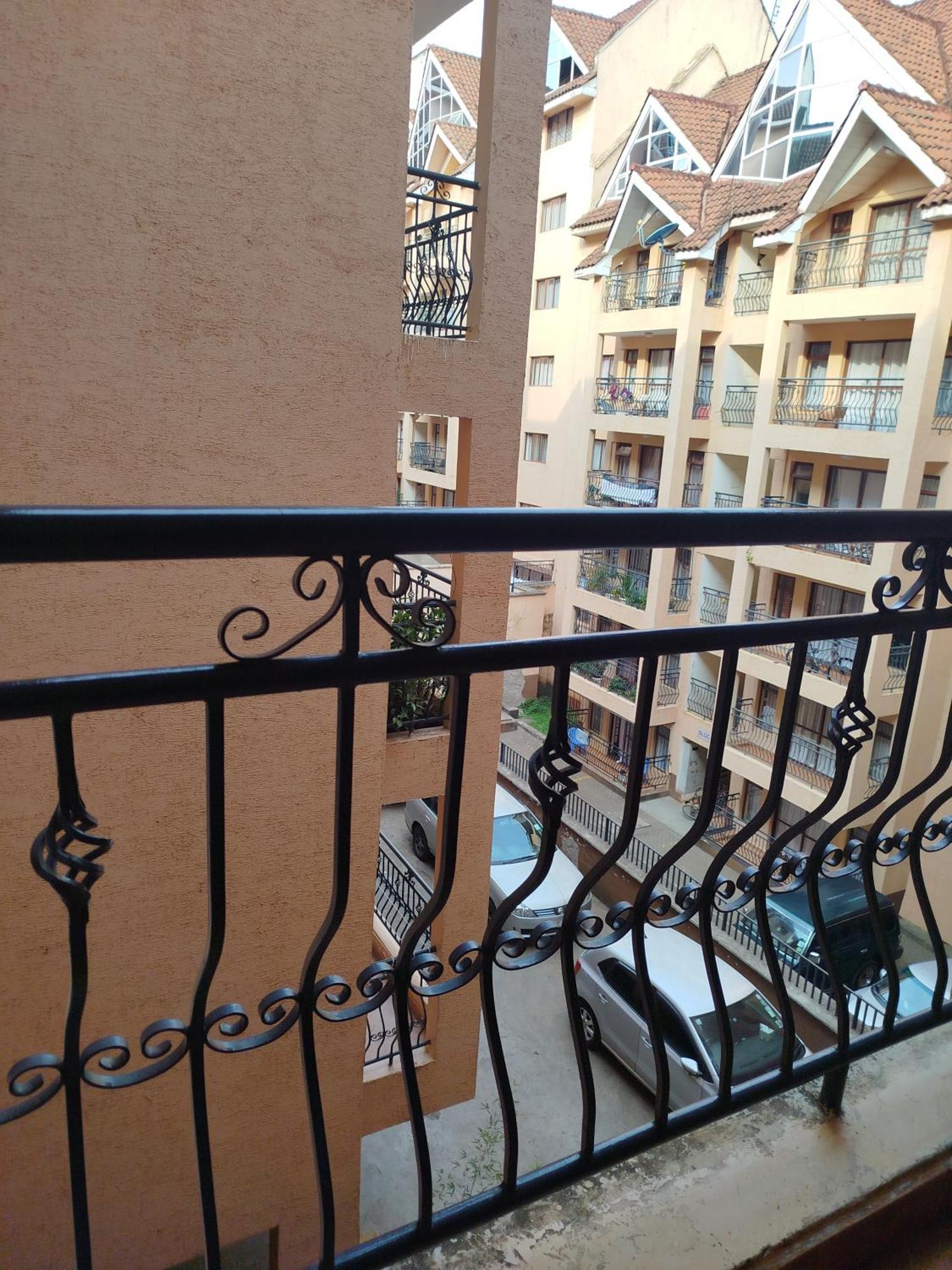 Apartment In Ruaka